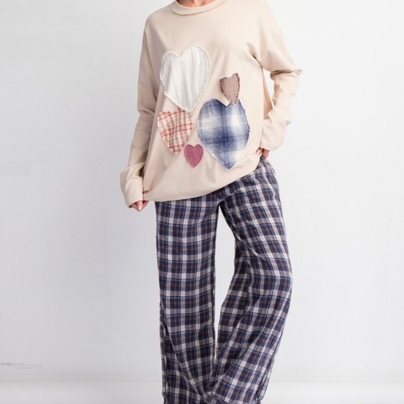 New Easel Women's Long Sleeve Top Shirt Tan Heart Sweatshirt Patches Boho NWT - Picture 8 of 8